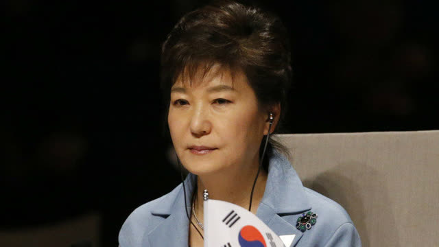 韩国总统弹劾案最终庭审推迟至27日