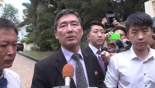 朝鲜高级别代表团抵吉隆坡 处理“一朝鲜男子死亡”事件