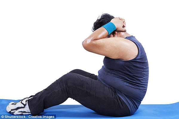 别自暴自弃！研究：中年肥胖者多运动就会降低患心脏病风险