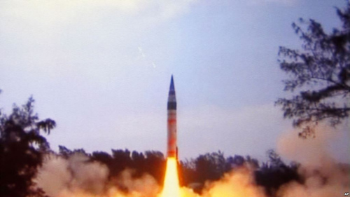 印度国防部：印成功试验自主研制超音速拦截导弹