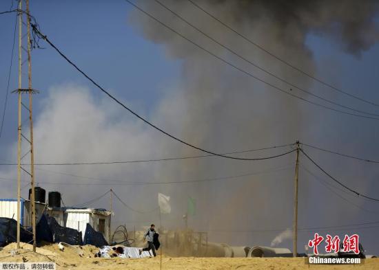 以色列空军为回应加沙火箭弹对哈马斯实施打击