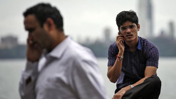 印度单身汉为脱单随机打电话 警局每天接700起投诉