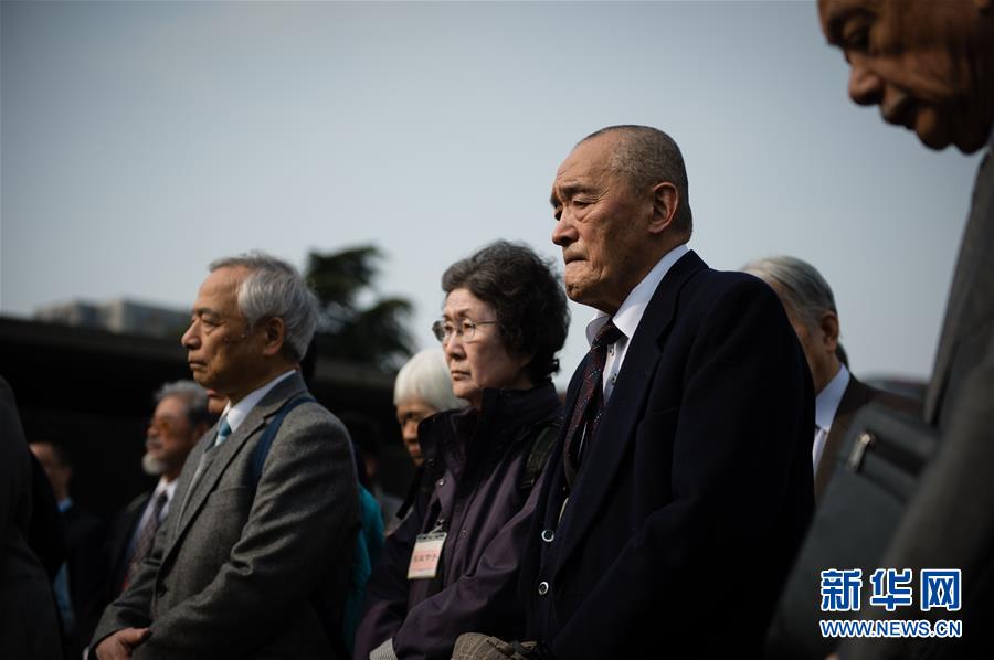 日本植树访华团持续32年悼念南京大屠杀遇难者