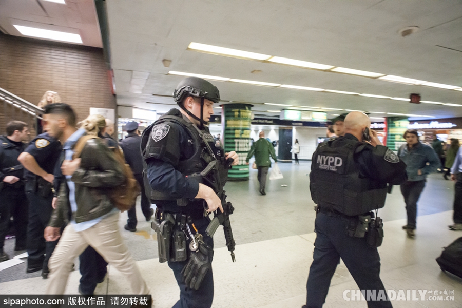 纽约一车站误传枪击 民众四散逃命致16人受伤