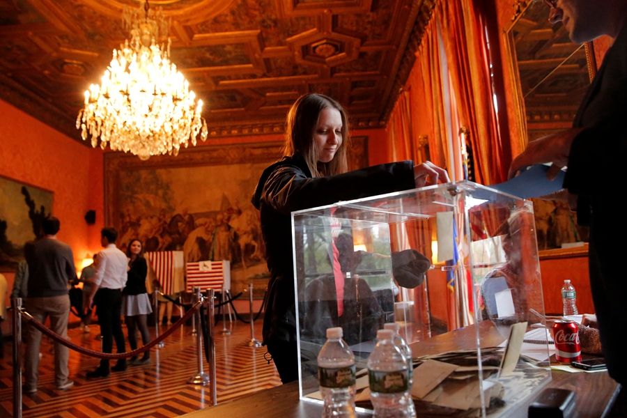 法国今迎总统大选 百万海外选民提前投票