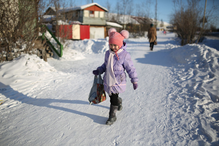 在西伯利亚的北极圈内当快递小哥是一种什么体验？