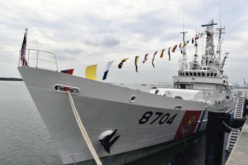 日本向马来西亚无偿援助的巡逻船在吉隆坡亮相