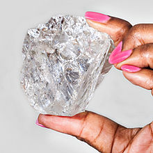 太大找不到买家！世界第二大钻石流拍 只能切割后再拍卖