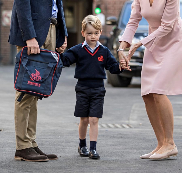 凯特王妃孕吐太严重 乔治小王子上学第一天只有爸爸陪