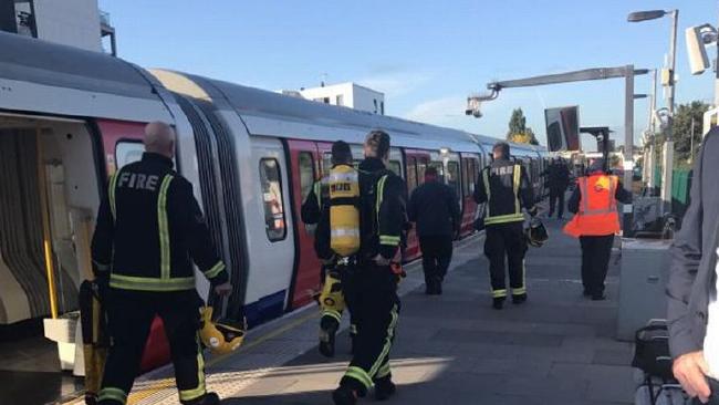 英国警方：伦敦地铁爆炸系恐怖袭击