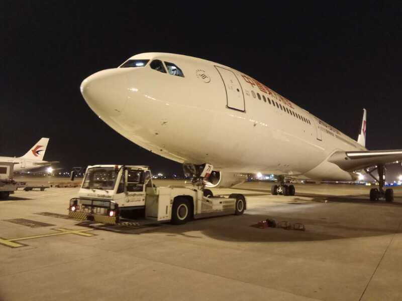 两架政府包机飞越19国 赴海外接回飓风受困同胞