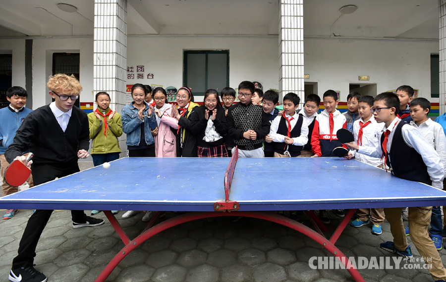 英国小学生扬州研学旅行 感受中国传统文化魅力