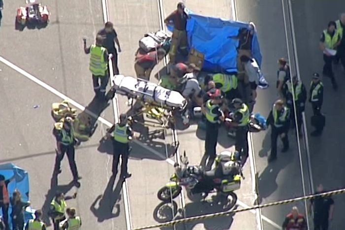 澳大利亚发生汽车冲撞行人事件 至少19人被撞伤