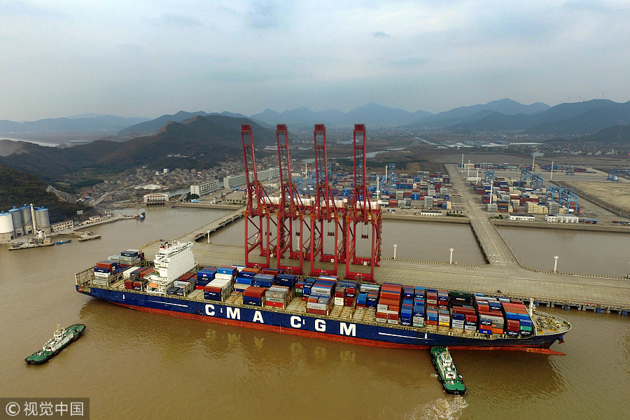 宁波舟山港成全球首个年货物吞吐量超10亿吨大港