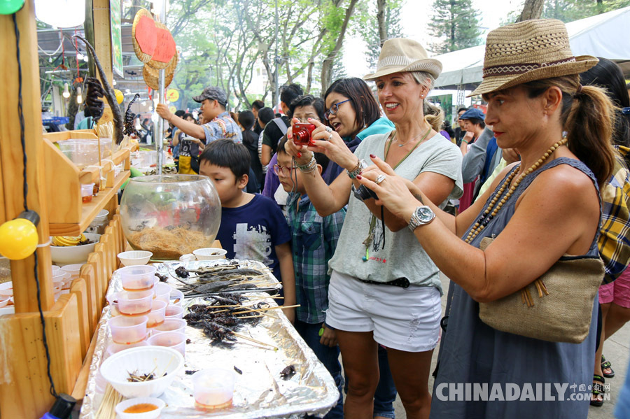 越南胡志明市举办国际美食节
