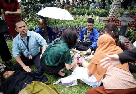 印尼证交所大楼发生垮塌事故 至少28人受伤