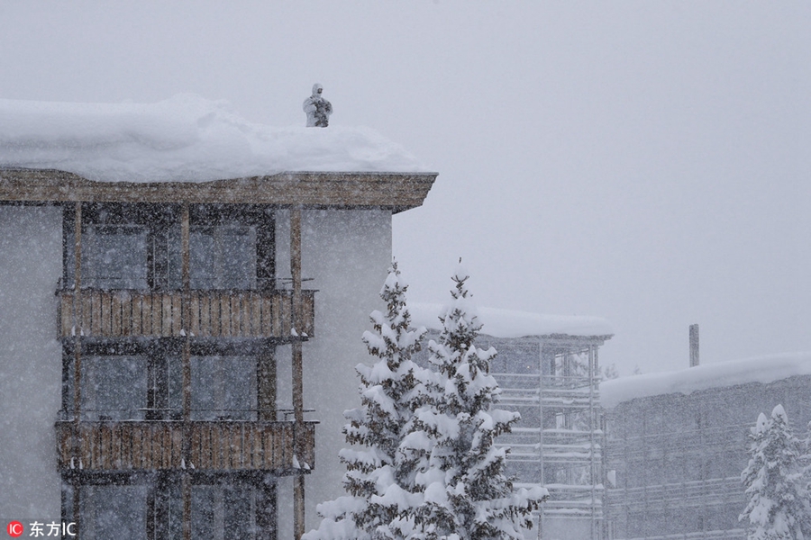 世界经济论坛开幕在即 达沃斯突遭暴雪袭击