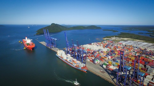“一带一路”倡议在拉美：中国企业收购巴西第二大集装箱码头