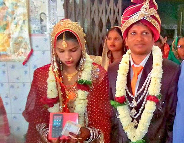 素未谋面就结婚！印度新娘婚礼上因新郎秃顶悔婚