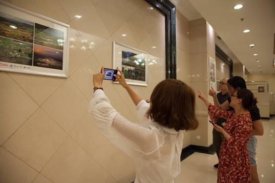 “晒家珍” 第十九期图片漂流摄影展在京开幕