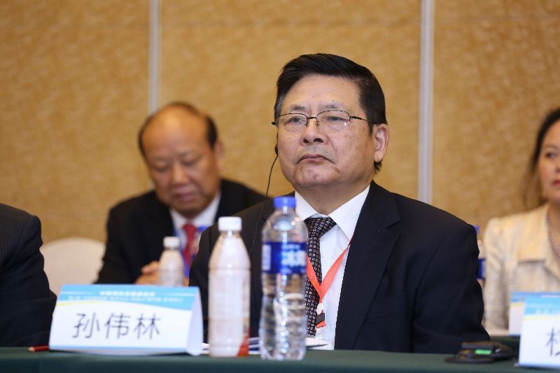 “一带一路”中韩商协会圆桌会议在京举办