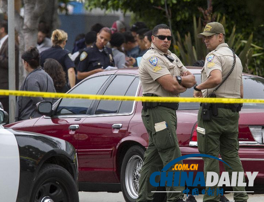 美国加州圣莫尼卡学院发生枪击案 7人死亡
