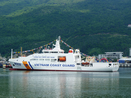 越南现代海警船8002号下水
