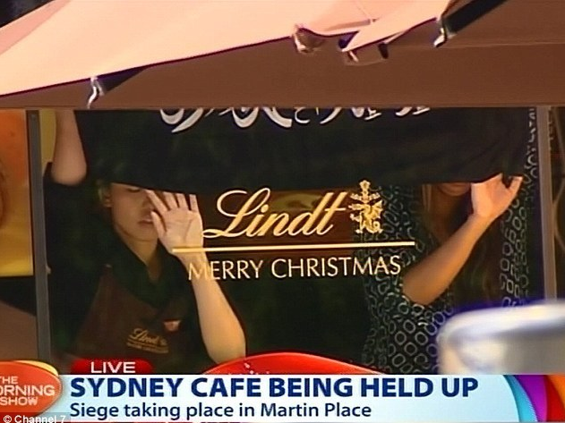 悉尼市中心咖啡馆约20名人质被劫持