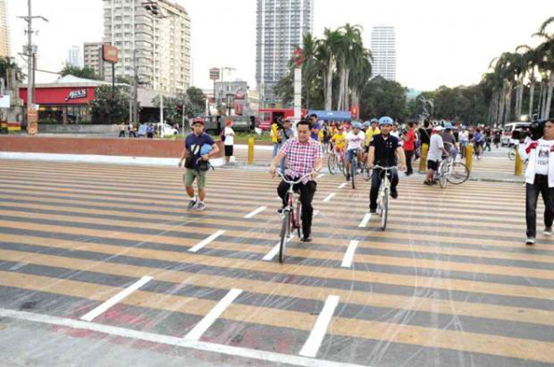 菲律宾首都罗哈斯大道开通又一自行车道
