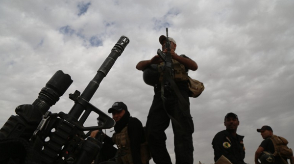 伊军攻下摩苏尔南部重镇 总理向IS喊话“不投降就受死”