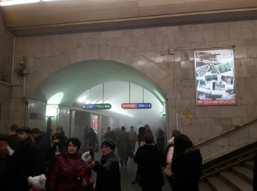 俄罗斯圣彼得堡两地铁站发生爆炸致大量伤亡（多图）