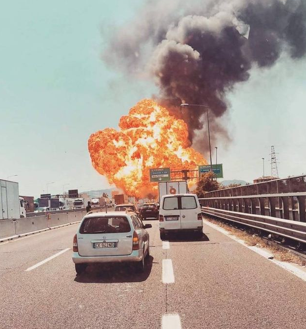 意大利博洛尼亚一机场附近发生爆炸