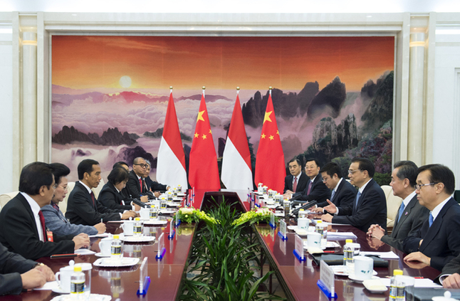 李克强会见印尼总统佐科时强调平等信任 相互支持 深化合作促进中印尼和中国—东盟关系发展