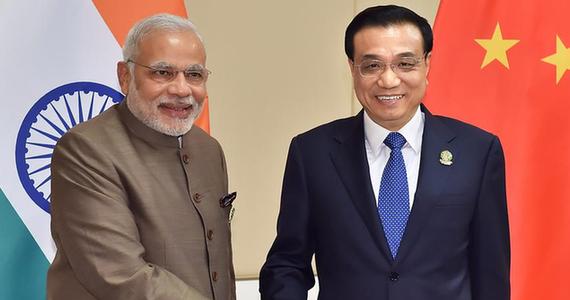 李克强首次会晤印度总理莫迪 邀其明年访华