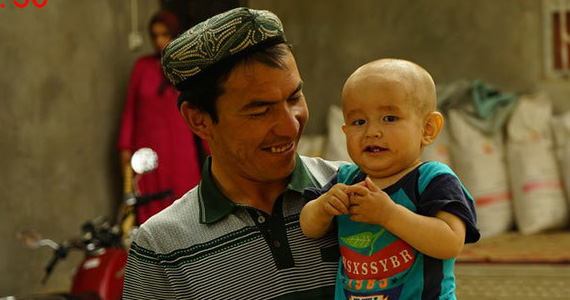 新疆：伊玛目的一天