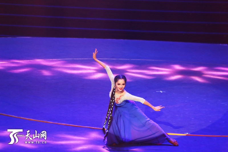 中国好舞蹈冠军古丽米娜个人专场舞蹈《花