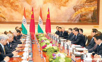 习近平会见印度总理莫迪 对中印关系提4点建议