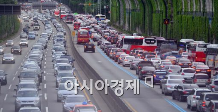 韩国4千万人“大迁移”过中秋 多地现堵车长龙