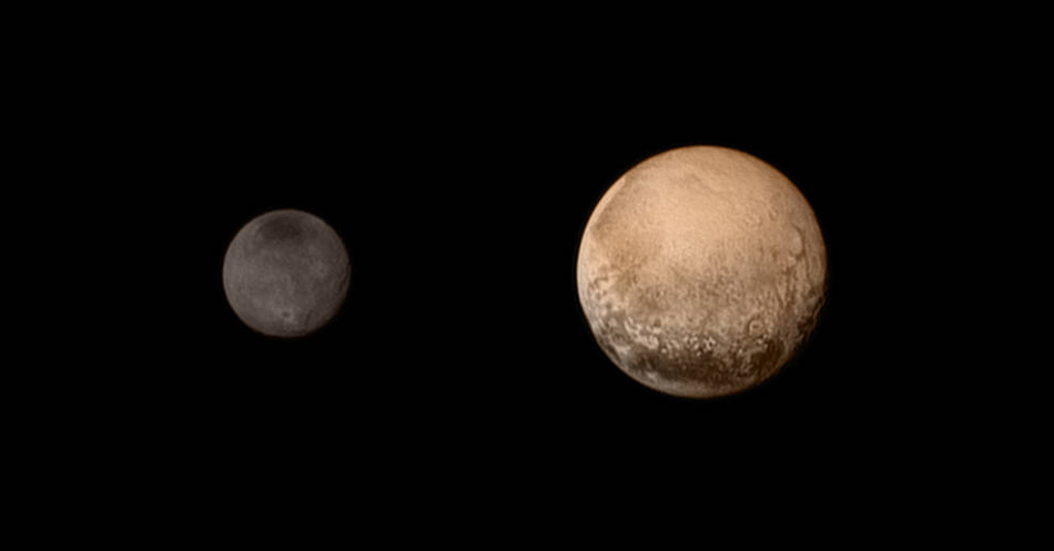 人类探测器首次近距离飞过冥王星 传回高清照片(组图)