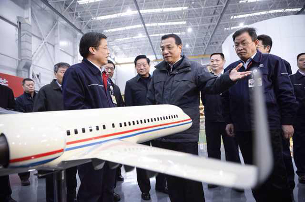 李克强：中国航空工业要走自己的路