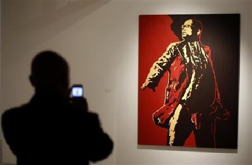 南非总统裸露肖像画引起轩然大波 展出画廊暂时关门避风头