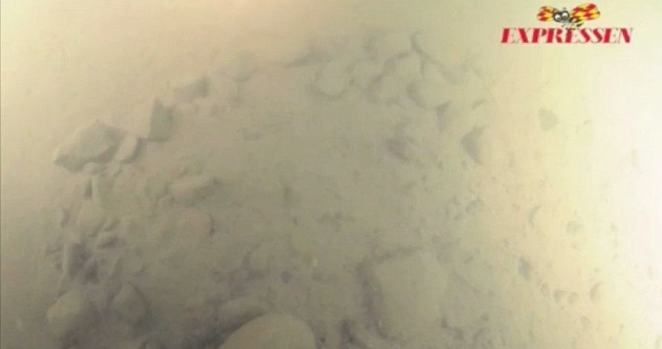 潜水员探测波罗的海海底“怪物” 电子设备距其200米即失灵
