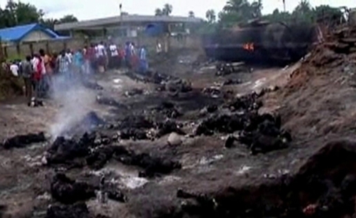 尼日利亚油罐车爆炸 百余人丧生