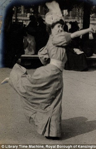 英国发现100多年前珍贵照片 伦敦巴黎妇女引领时尚