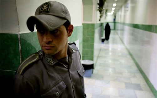 伊朗囚犯激增致狱警紧缺 两所学院开设课程培养专门人才