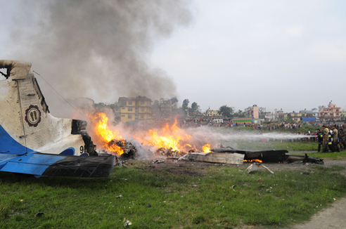 尼泊尔飞机失事致5名中国人遇难 使馆尚未进行确认