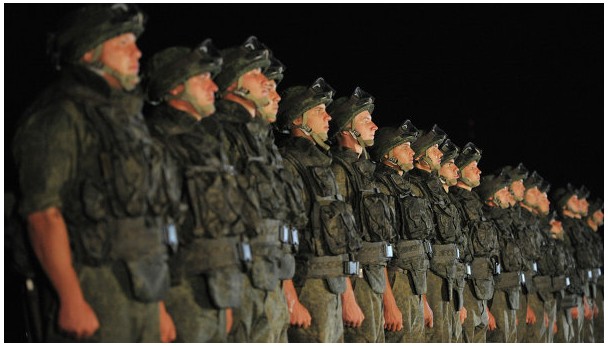 俄罗斯测试“未来战士套装”系统 或很快引入军队