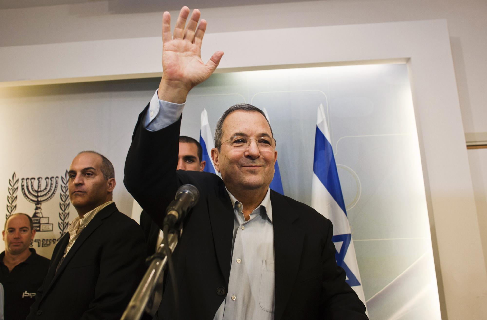 以色列防长巴拉克将退出政坛 专家称政府或集体“向右转”