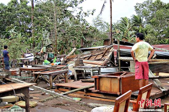 台风“宝霞”致菲律宾115人死亡 救援工作艰难