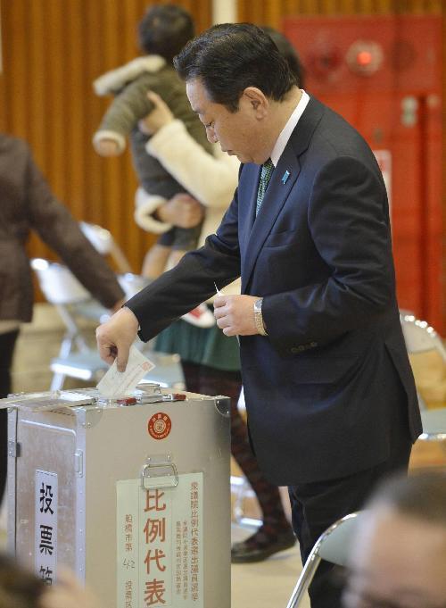 日本各党首静候选战结果 野田称将“听天命”